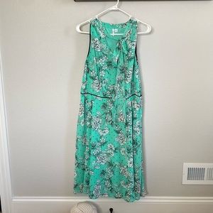 Elle mint tie neck dress